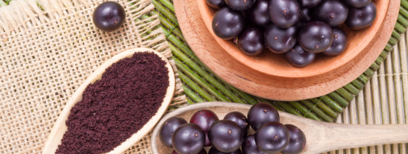 Acai berries as one of the superfoods for detox